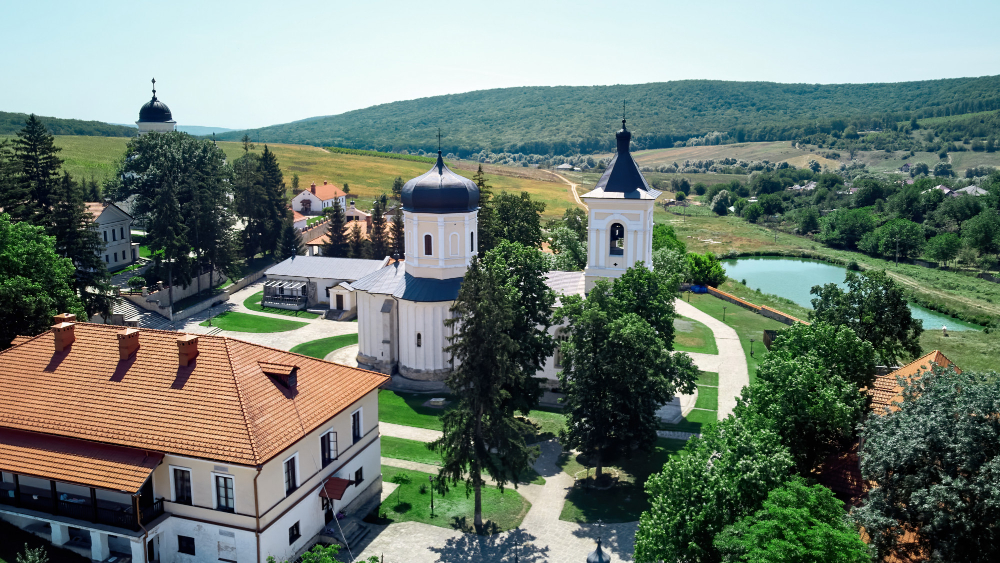 Občina Cerknica: kontakti, pristojnosti in e-storitve